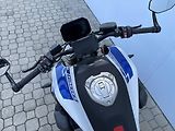 BMW (2026) R 1300 R - náhled 9