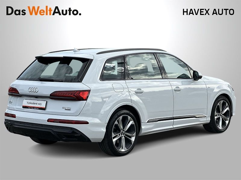 Audi Q7 (2022) 3.0 TDI Quattro S-line - fotka 2 z 37