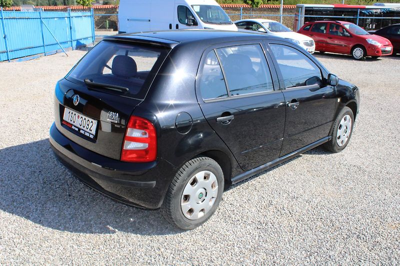 Škoda Fabia (2002) 1.2i KOUPENO ČR 1.MAJITEL - fotka 7 z 16