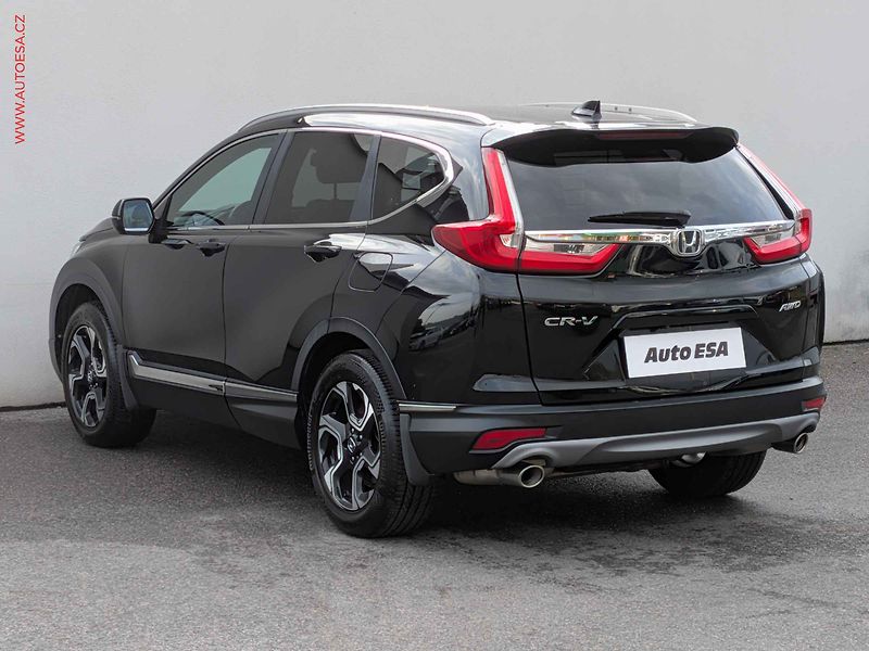 Honda CR-V (2019) 1.5 i-VTec 4WD, ČR - fotka 6 z 17