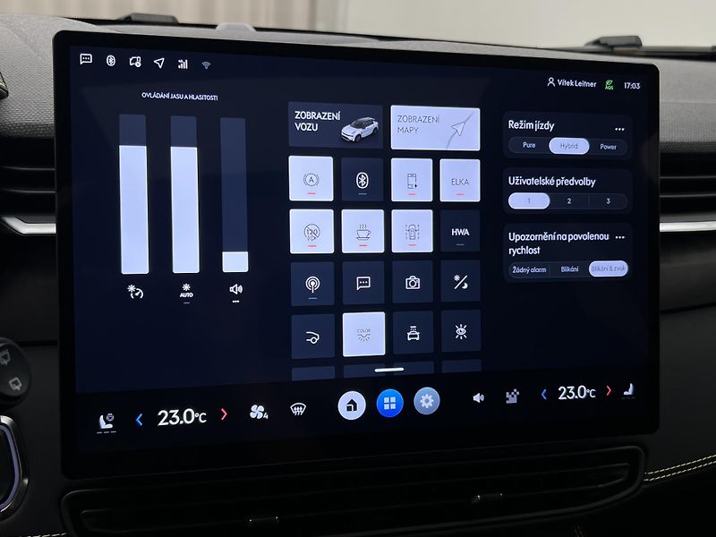 Lynk & Co 01 MORE PHEV AUT CZ 1.maj - fotka 48 z 55