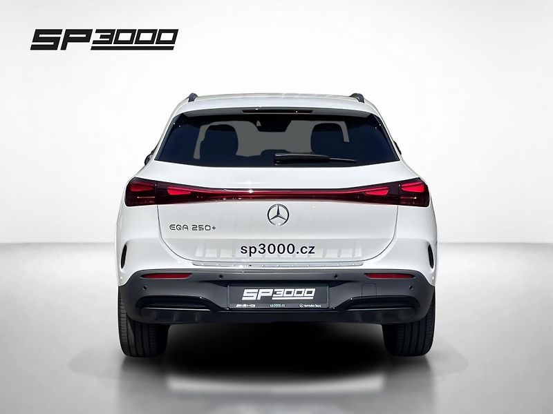 Mercedes-Benz EQA 250+ AMG - fotka 4 z 37