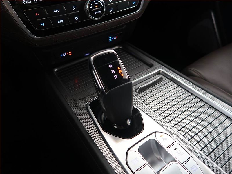 SsangYong Rexton (2022) 2.2 Diesel - fotka 13 z 24