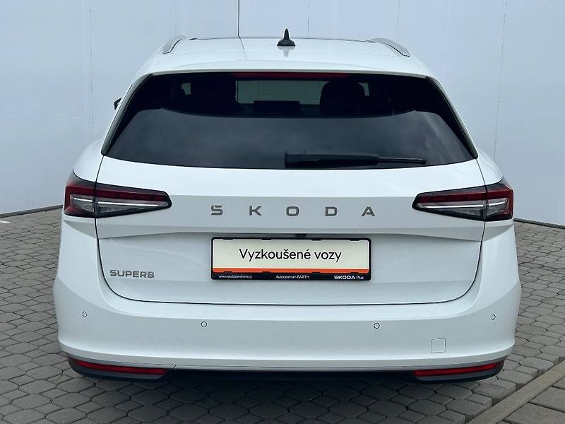 Škoda Superb L&K 7DSG 2,0TDI - fotka 26 z 28