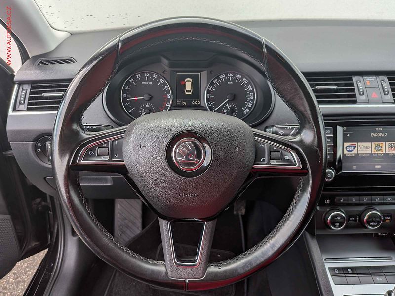 Škoda Octavia (2017) 1.6TDi, ČR, Navi, AC - fotka 15 z 16