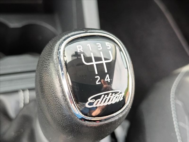 Škoda Fabia 1,2 TSI,66KW,1MAJ,AMBI,KOLA - fotka 36 z 45