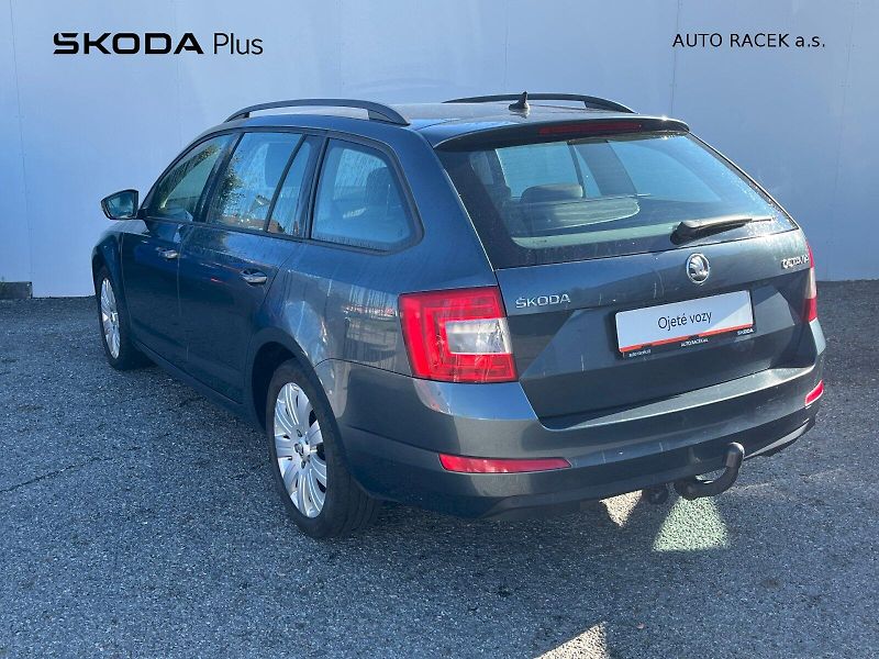 Škoda Octavia (2019) 1.6 TDI 81kW Ambition Combi - fotka 2 z 24