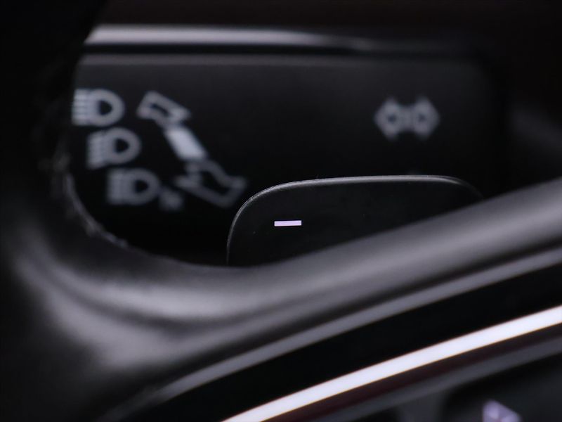 Škoda Octavia 2.0 TDI 110kW DSG L&K LED CZ - fotka 17 z 34