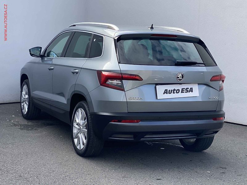 Škoda Karoq (2018) 1.5 TSi, Style, DSG, LED - fotka 6 z 20