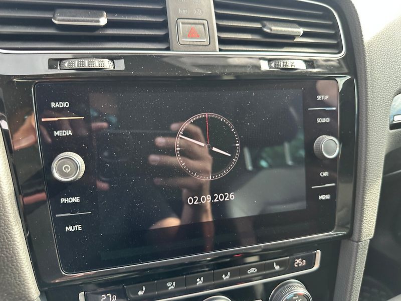 Volkswagen Golf (2017) 2,0TDI 110kw Highline - fotka 19 z 26
