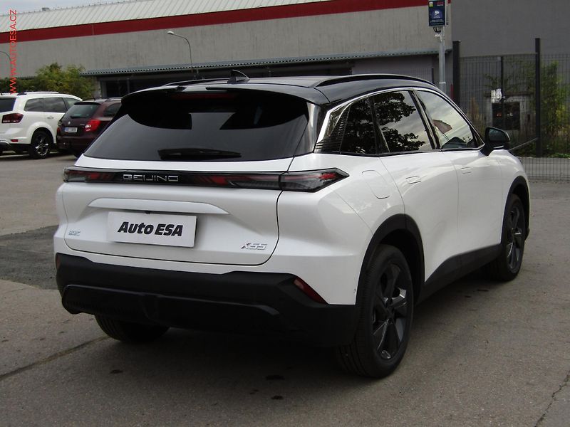 BAIC X55 (2025) 1.5T, ČR, AT, LED, kamera - fotka 4 z 23