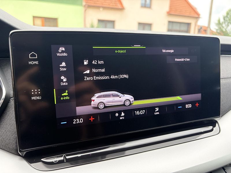 Škoda Octavia IV 1.4TSI STYLE DSG  - fotka 30 z 51