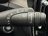 Volvo XC40 B4 DARK PLUS AUT CZ 1.maj - náhled 31