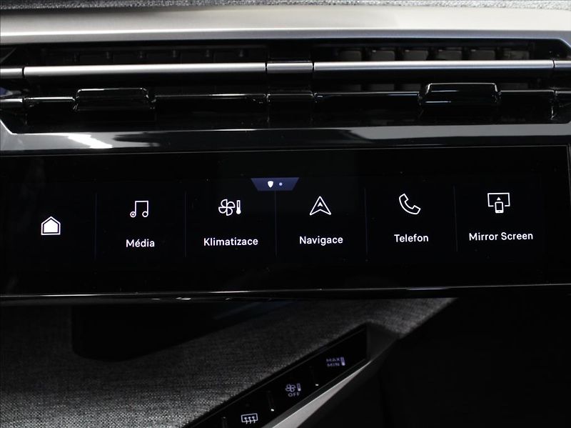 Peugeot 5008 1,2 Hybrid Allure 20tkm. ČR - fotka 24 z 28