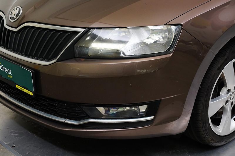 Škoda Rapid - fotka 9 z 22