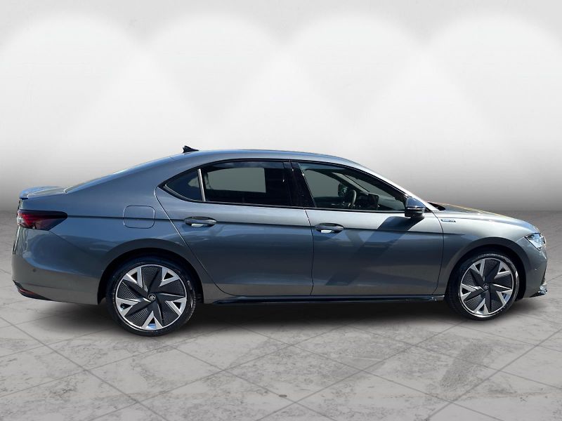 Škoda Superb SPORTLINE 2.0TDI 142kW 4X4 A7A - fotka 8 z 25