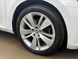 Škoda Superb 2,0 DSG 4X4 ACC CANTON STYLE+ - náhled 46