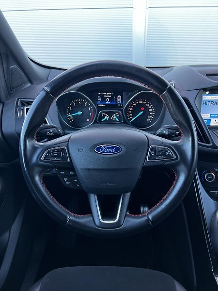 Ford Kuga 1.5 EcoBoost ST Line TZ - fotka 8 z 24