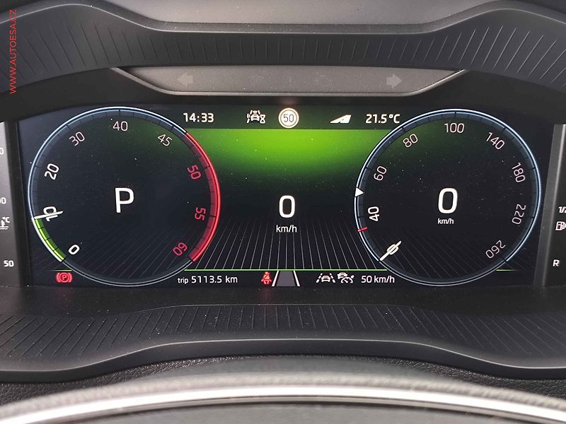 Škoda Karoq (2026) 2.0TDi 4x4 Top Selection, 1 - fotka 21 z 31