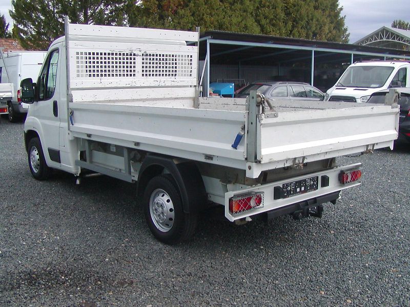 Peugeot Boxer (2015) 2.2 HDi,SKLOPKA, VÝB.STAV!! - fotka 3 z 74