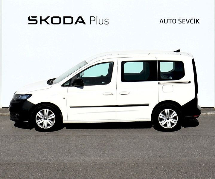 Volkswagen Caddy (2021) 1.5 TSI 84 kW Life 5.generace - fotka 3 z 28