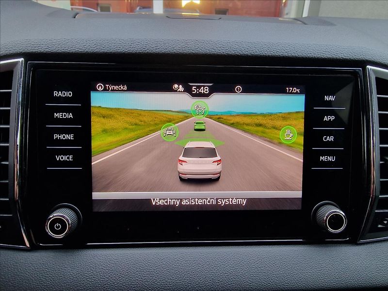 Škoda Karoq 2.0TDI Style,původ ČR,1.Maj. - fotka 28 z 50