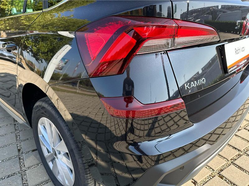 Škoda Kamiq (2027) 1,0 TSI 85 kW 7-stup. automat. - fotka 21 z 24