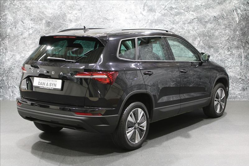 Škoda Karoq 2,0 TDI DSG style 1.maj, CZ - fotka 4 z 33