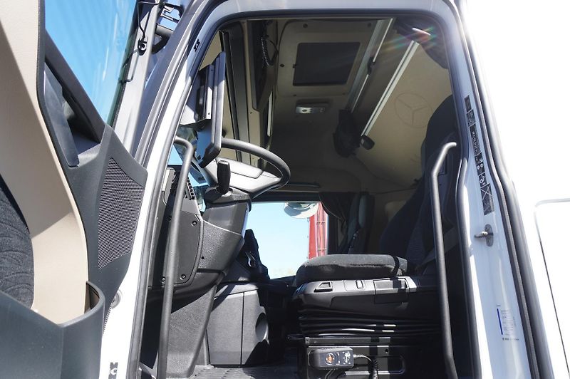Mercedes-Benz Actros (2021) 2542 MP5/ Curtainsider 19 EPAL - fotka 11 z 24