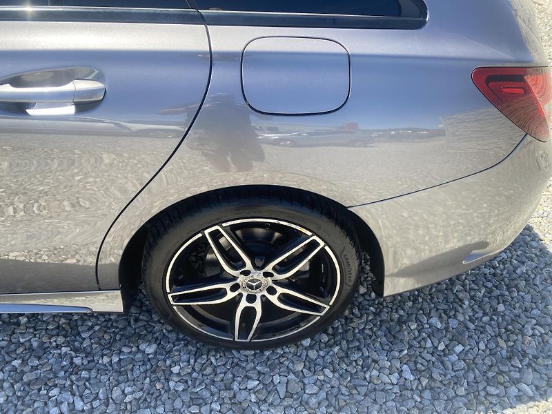 Mercedes-Benz CLA 220D 170PS AMG SERVIS MB - fotka 33 z 160
