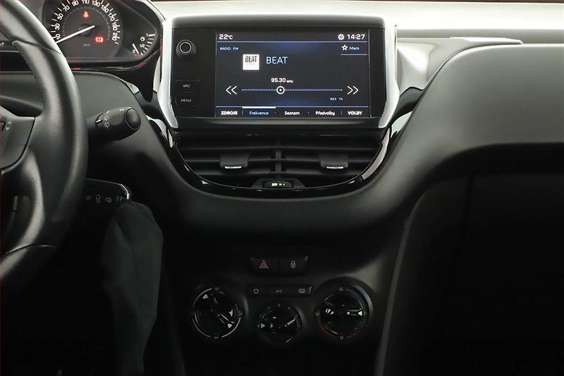 Peugeot 208 (2018) 1.2 PureTech, Serv.kniha - fotka 9 z 13