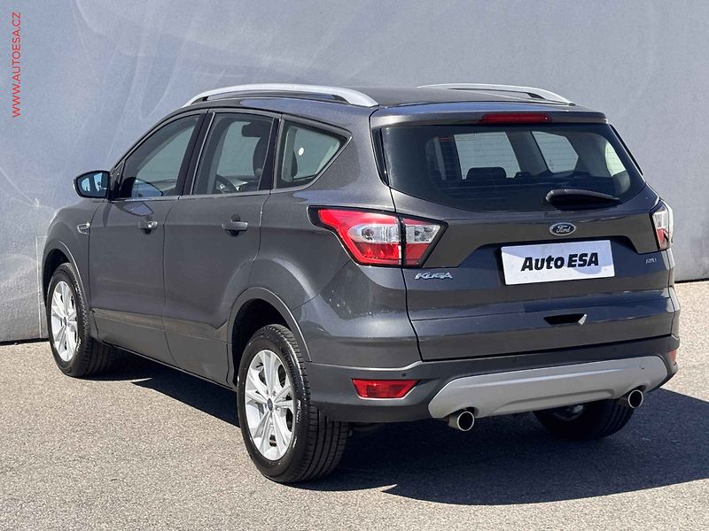 Ford Kuga (2019) 2.0 TDCI 4x4, 1.maj,ČR - fotka 4 z 15