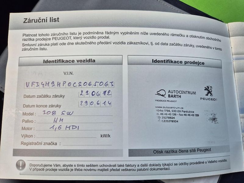 Peugeot 308 (2013) 1.6HDi Xenony , TZ , Nová STK - fotka 27 z 32