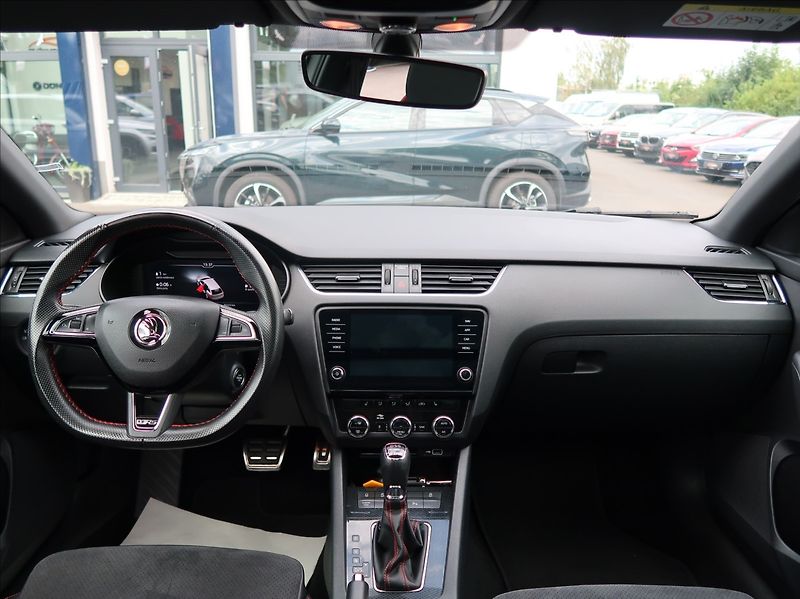 Škoda Octavia 2,0 TSi,180kW,RS,NovéČR,DPH - fotka 20 z 31