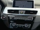 BMW X1 xDrive20i - náhled 14
