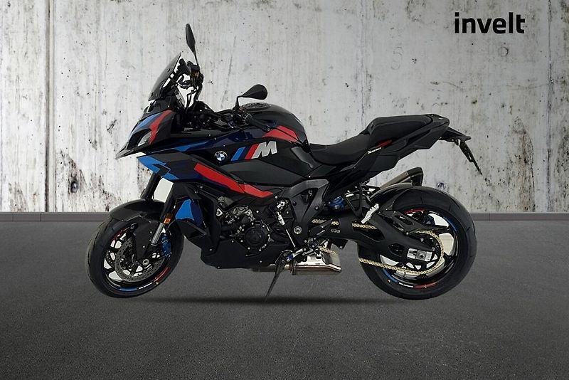 BMW M 1000 XR - fotka 2 z 13