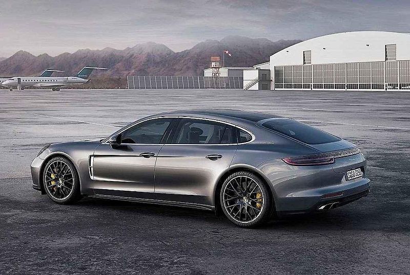 Porsche Panamera Executive.