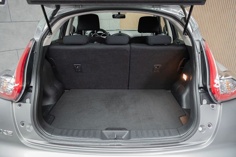 Nissan Juke 1.6i 69kW *KLIMA*ČR* - fotka 26 z 29