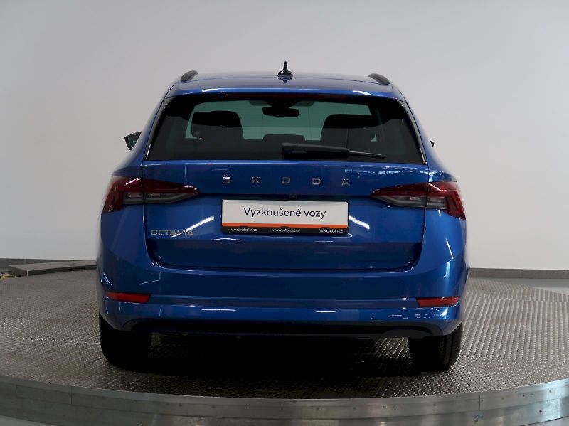 Škoda Octavia (2024) FRESH PLUS 1.5TSI 110 kW ZÁRUK - fotka 9 z 37