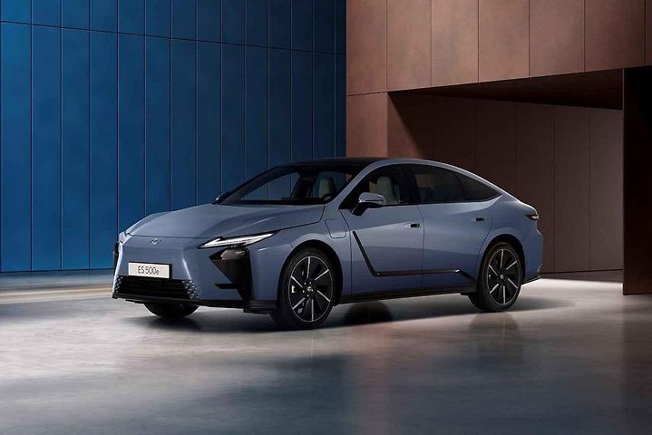Lexus skončil vítězně mezi značkami