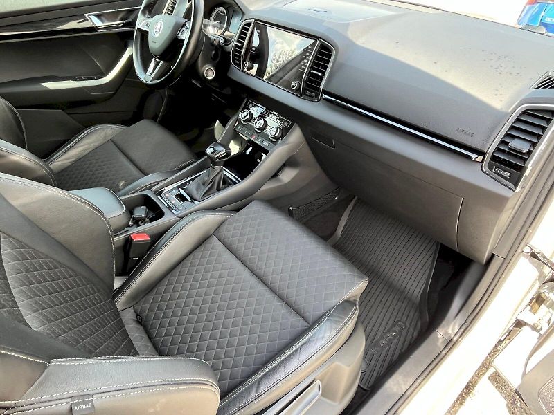 Škoda Karoq (2019) 1.5 TSI 110 kW ACT Style DSG - fotka 11 z 28
