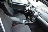 Škoda Superb (2018) COMBI III. 1,6 TDI - náhled 16