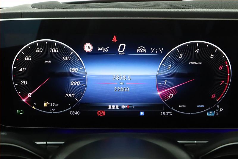 Mercedes-Benz GLE (2025) 450, AMG, DPH, 360KAMERA - fotka 9 z 20