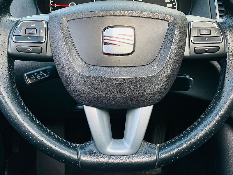 Seat Alhambra 2.0TDI MANUÁL SERVISKA TAŽNÉ - fotka 28 z 51