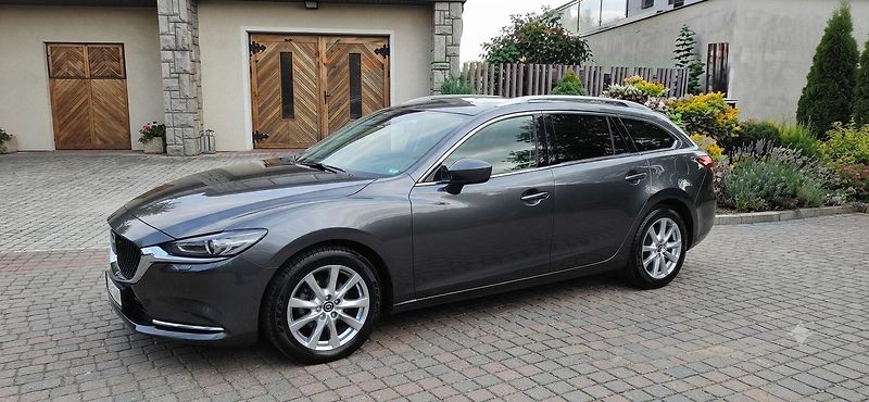 Mazda 6 2.0 benzin Facelit 1. majitel - fotka 33 z 41