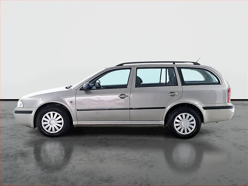 Škoda Octavia (2010) 1.6, ČR,1.maj, po STK - fotka 3 z 14