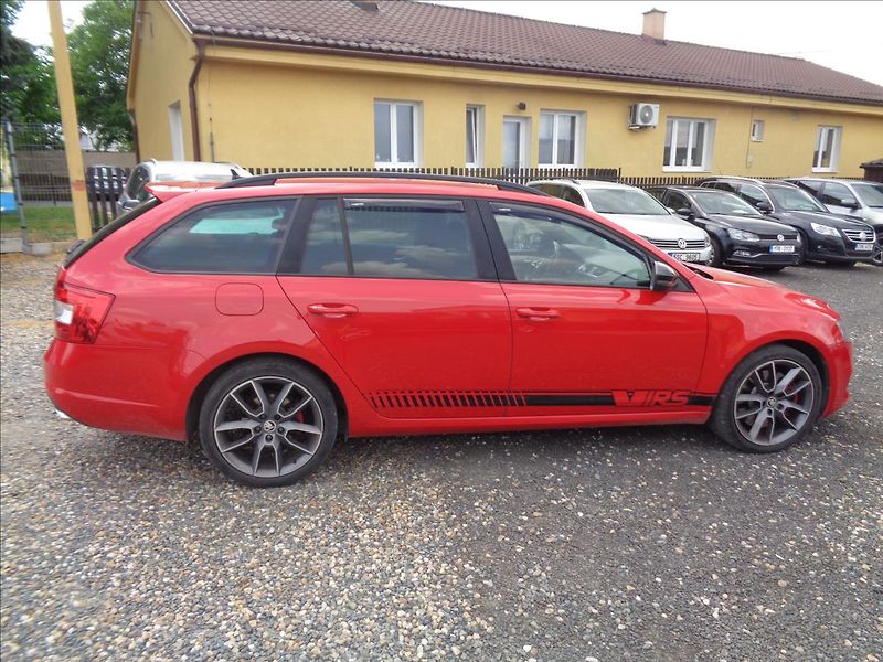 Škoda Octavia 2,0   RS - fotka 19 z 21