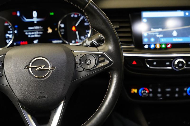 Opel Insignia - fotka 16 z 27