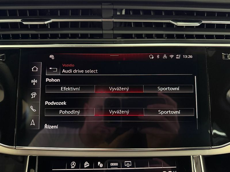 Audi Q7 50 TDI 210 KW QUATTRO S-LINE, - fotka 19 z 34