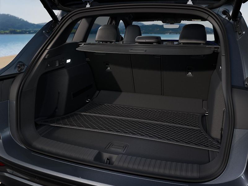 Audi Q6 e-tron S line - fotka 8 z 9